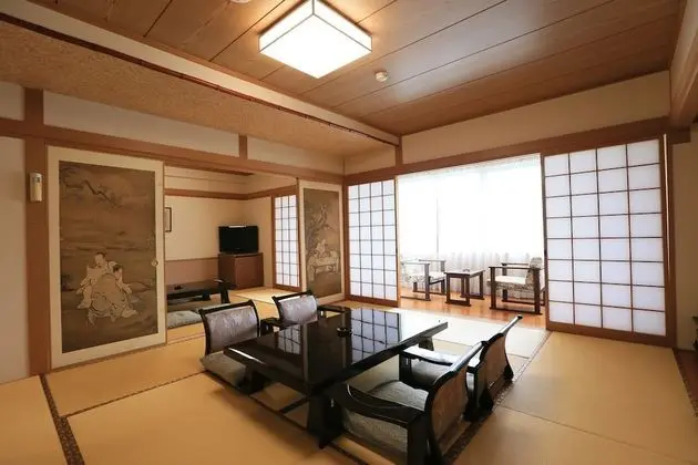 Traditional Oda (Japanese Style)