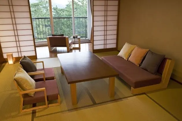 Traditional Oda