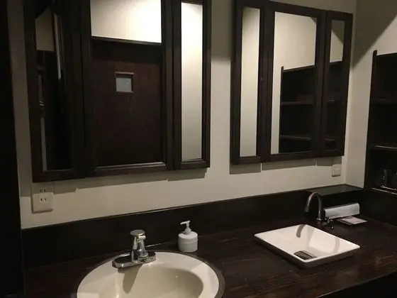 Traditional Oda, Sigara İçilebilir, Ortak Banyo (Japanese/Western Style)