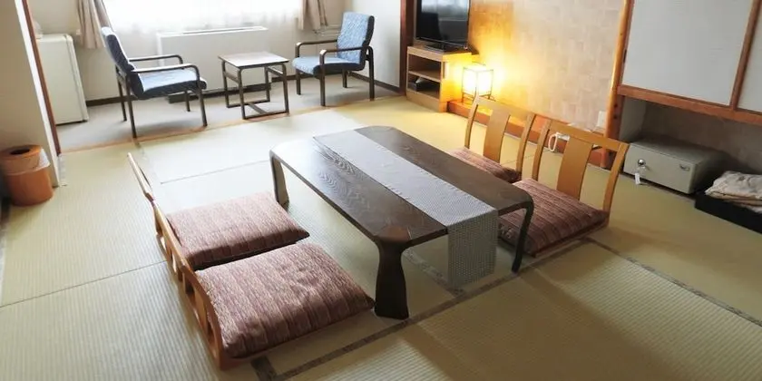 Standard Dört Kişilik Oda, Sigara İçilmez