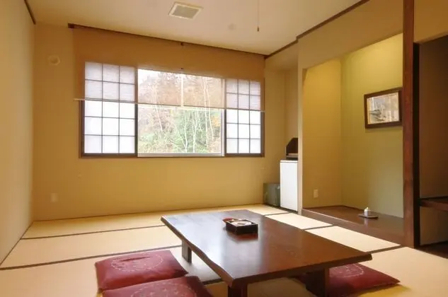 Traditional Oda, Ortak Banyo (Japanese Style,12 Tatami-mats)