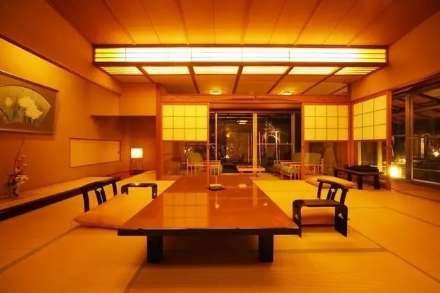 Süit, Bahçe Manzaralı (Japanese-Style Room)