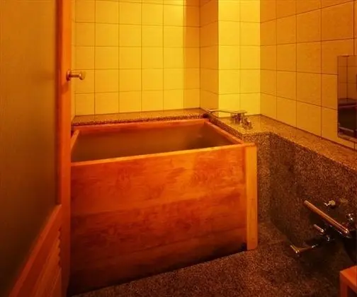 Süit, Bahçe Manzaralı (Japanese-Style Room)