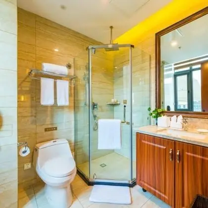 Deluxe Tek Büyük Yataklı Oda