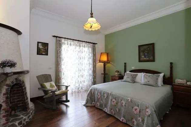 Honeymoon Tek Büyük Yataklı Oda