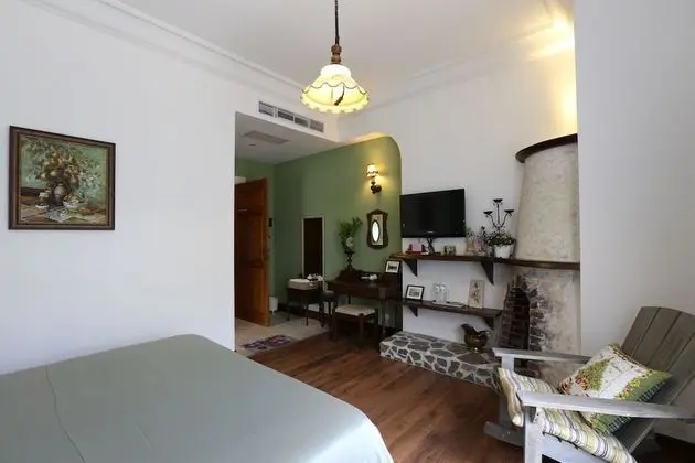 Honeymoon Tek Büyük Yataklı Oda