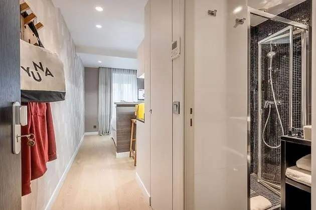 Classic Stüdyo, Şehir Manzaralı