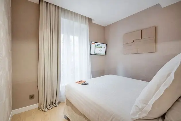 Classic Stüdyo, Şehir Manzaralı