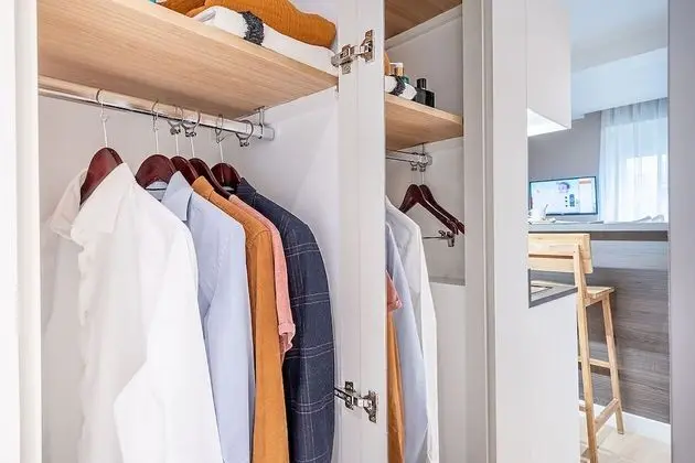 Classic Stüdyo, Şehir Manzaralı