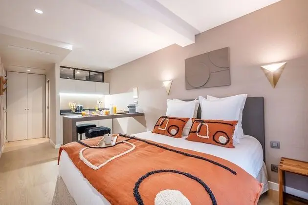 Superior Stüdyo, Şehir Manzaralı