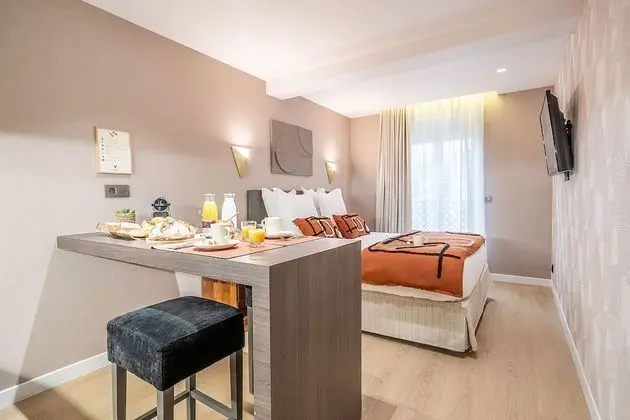 Superior Stüdyo, Şehir Manzaralı