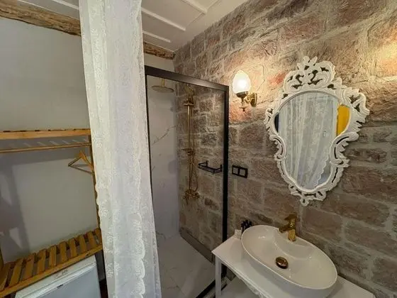 Ekonomik Oda, Bahçe Manzaralı, 1. Kat