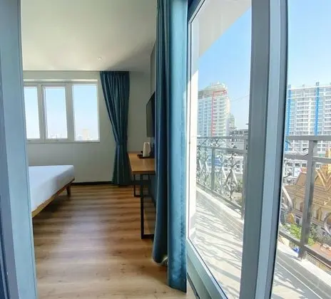 Business Tek Büyük Yataklı Oda, 1 En Büyük (King) Boy Yatak, Şehir Manzaralı