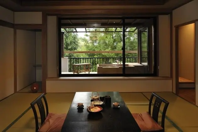Deluxe Oda, Sigara İçilebilir (Open Air Bath, Half Board)