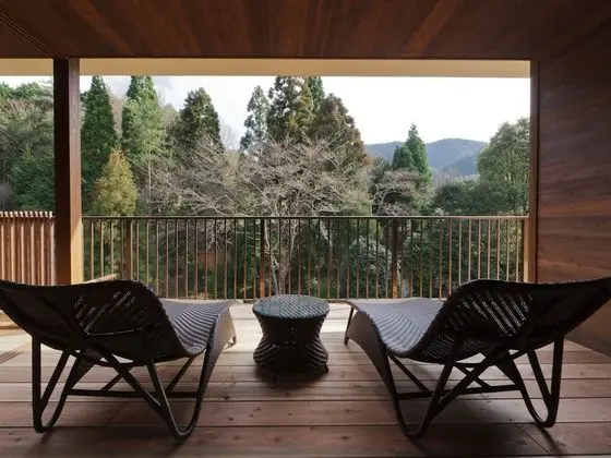 Süit (Japanese Style, Open-Air Bath)