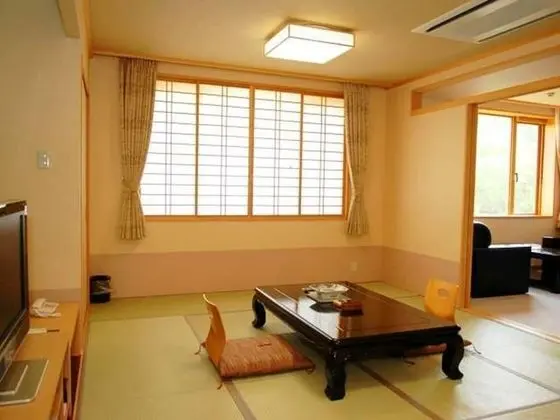 Traditional Oda (Japanese Style, for 4 People, Living)