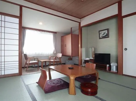 Traditional Oda, Sigara İçilebilir (Japanese-style, Run of House)