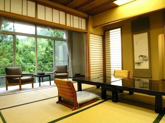 Traditional Oda, Vadi Manzaralı (Japanese Style Room)