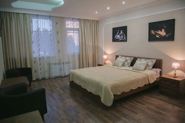 Standard Tek Büyük veya İki Ayrı Yataklı Oda