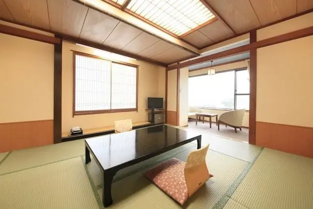 Traditional Oda (Japanese, 10 Tatami Mats, Half Board)
