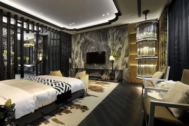 Superior Süit (6PM Check-In)