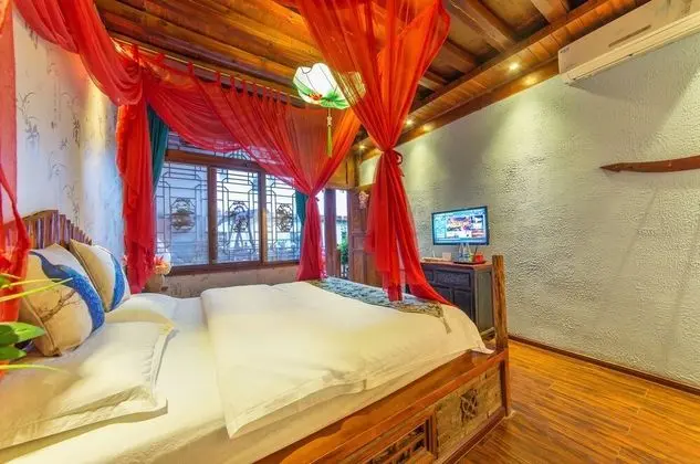 Comfort Tek Büyük Yataklı Oda