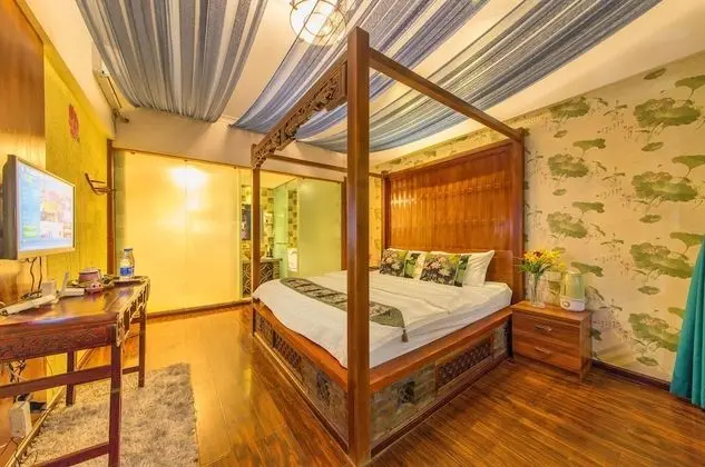 Comfort Tek Büyük Yataklı Oda