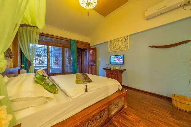 Comfort Tek Büyük Yataklı Oda