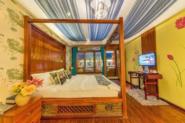 Comfort Tek Büyük Yataklı Oda