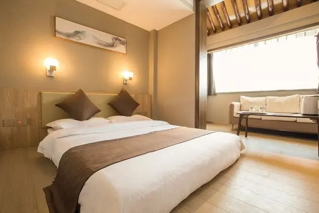 Design Tek Büyük Yataklı Oda