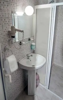 Economy Tek Kişilik Oda