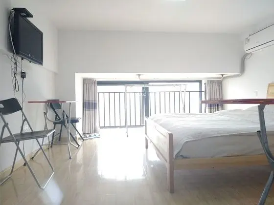 Business Tek Büyük Yataklı Oda