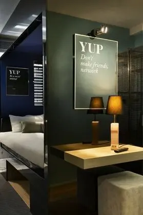Tek Büyük Yataklı Oda