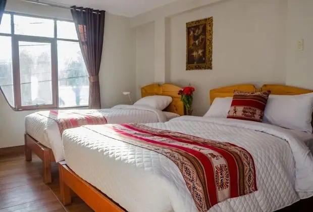 Family Tek Büyük Yataklı Oda