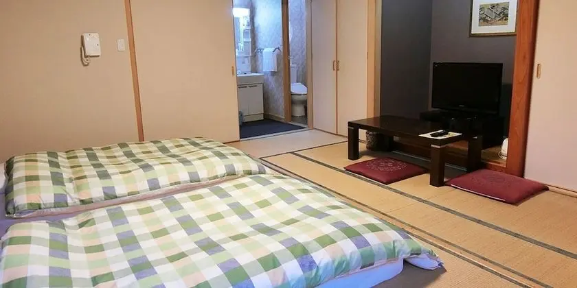 Traditional Oda, Sigara İçilmez, Buzdolabı (Japanese Room 102)