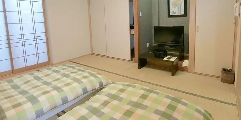 Traditional Oda, Sigara İçilmez, Buzdolabı (Japanese Room 103)