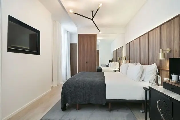 Comfort Tek Büyük veya İki Ayrı Yataklı Oda