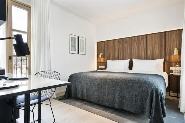 Comfort Tek Büyük veya İki Ayrı Yataklı Oda