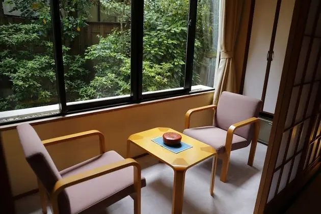 Basic Tek Büyük veya İki Ayrı Yataklı Oda (Japanese Western Style, 2 Guests, A)