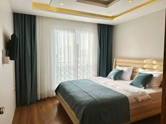 Basic Süit, 1 En Büyük (King) Boy Yatak ve Çekyat, Mutfak, Şehir Manzaralı