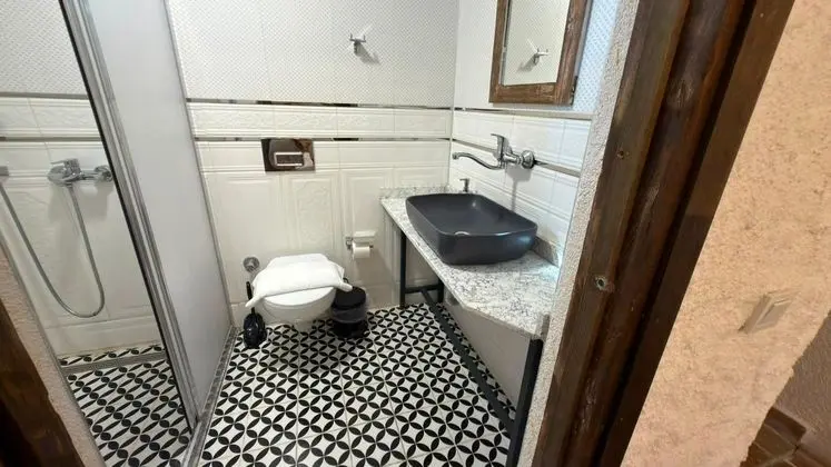 Superior Oda,Sokak Manzaralı,Fransız Balkonlu