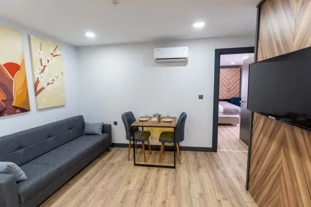 Aile Suiti, Kısmi Deniz Manzaralı, Mutfaklı