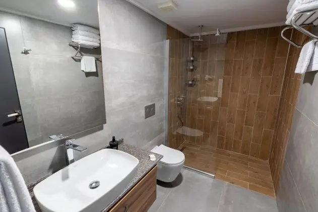 King Suite, Şehir veya Dağ Manzaralı, Jakuzili