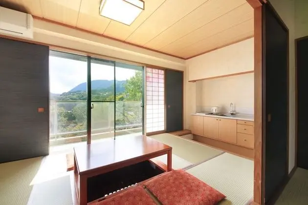 Traditional Oda (Japanese-style, for 6 guests)