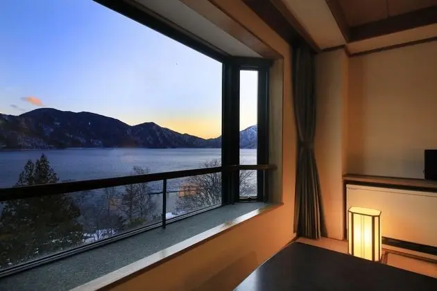 Comfort Oda (Japanese Western Style, 5 Guests)