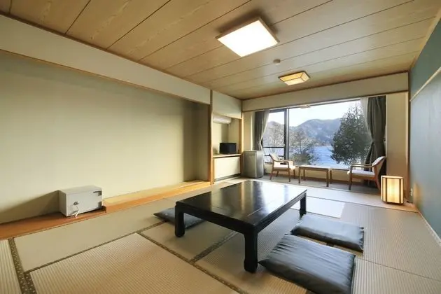 Traditional Oda (Japanese Style, 5 Guests)