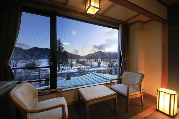 Traditional Oda (Japanese Style, 5 Guests)
