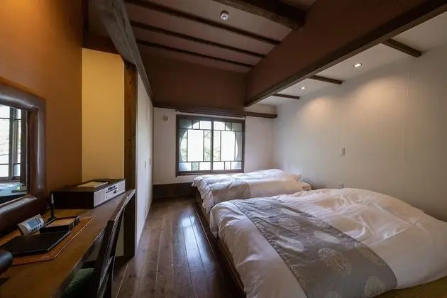 Traditional Oda (Japanese Korean Style, RURI)