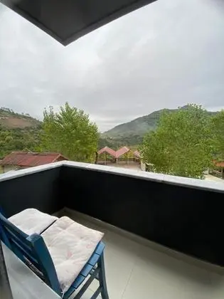 Ekonomik Oda,    , Giriş Katı