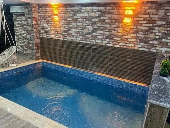 ısıtmali havuz